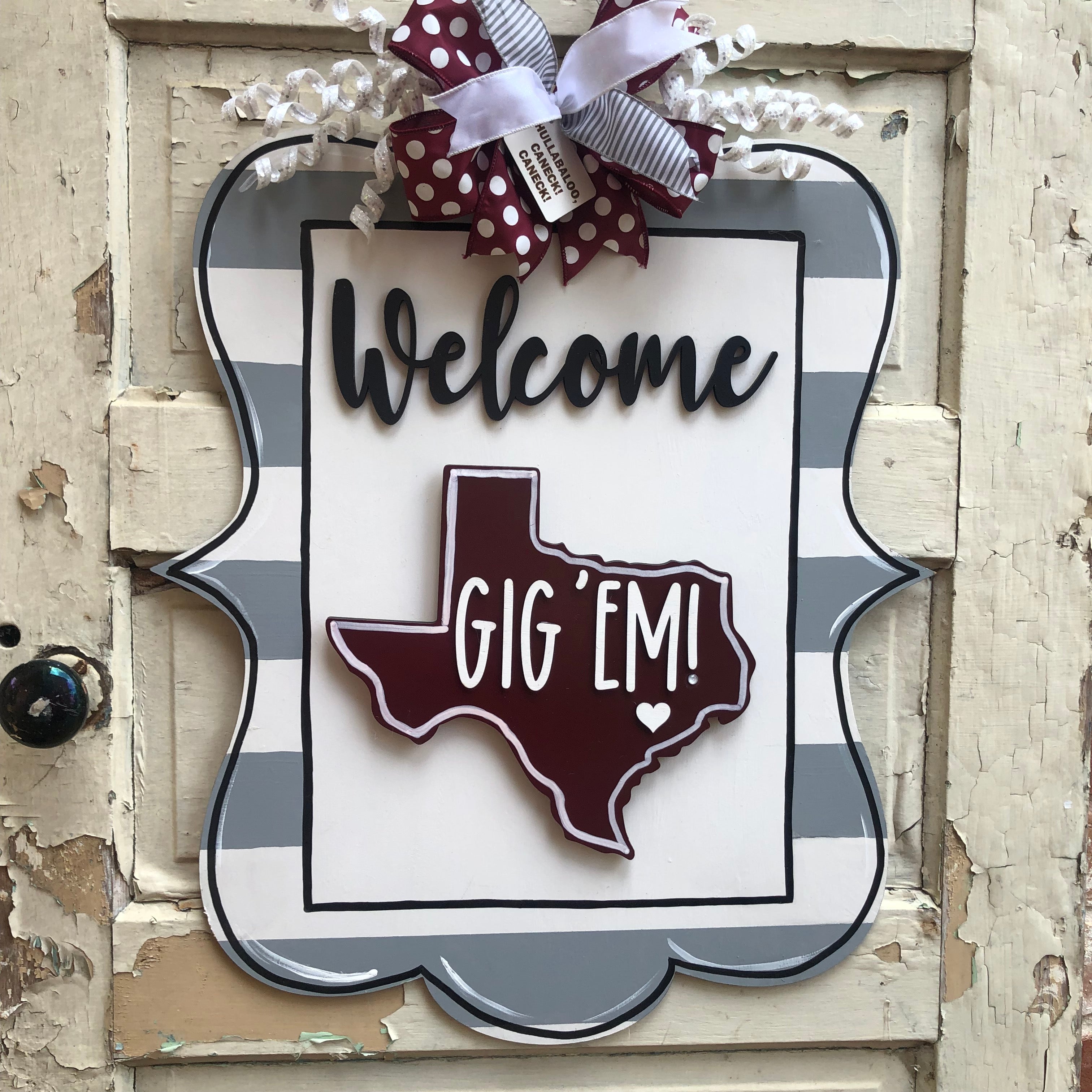 Texas A&M – Angela Decorates