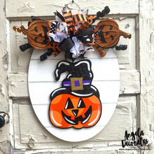 Load image into Gallery viewer, Jack-O-Lantern With Witch Hat LARGE Attachment