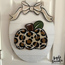 Load image into Gallery viewer, Large Leopard Pumpkin Attachment