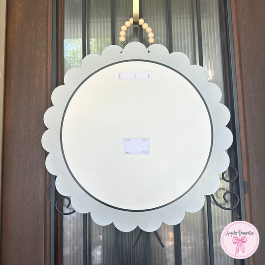 Scalloped Circle Door Hanger Base - Gray Border