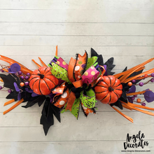 Load image into Gallery viewer, Halloween Pumpkins Swag
