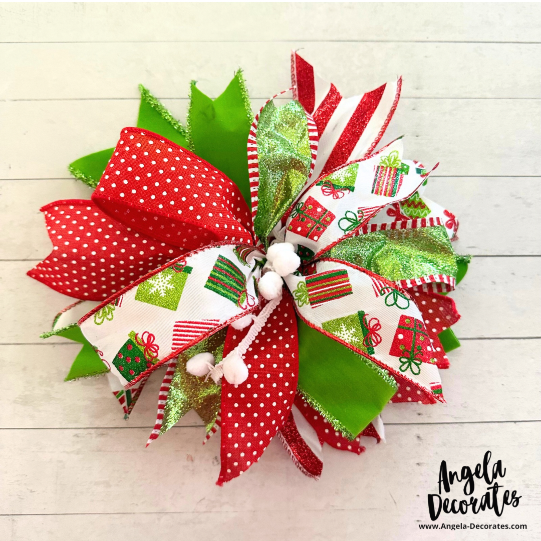 Christmas Presents Bow